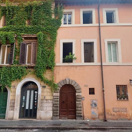 Borgo Pio 182 Vatican Suite Rome Bagian luar foto
