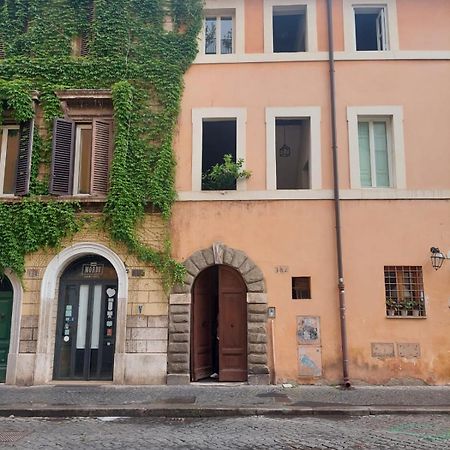 Borgo Pio 182 Vatican Suite Rome Bagian luar foto