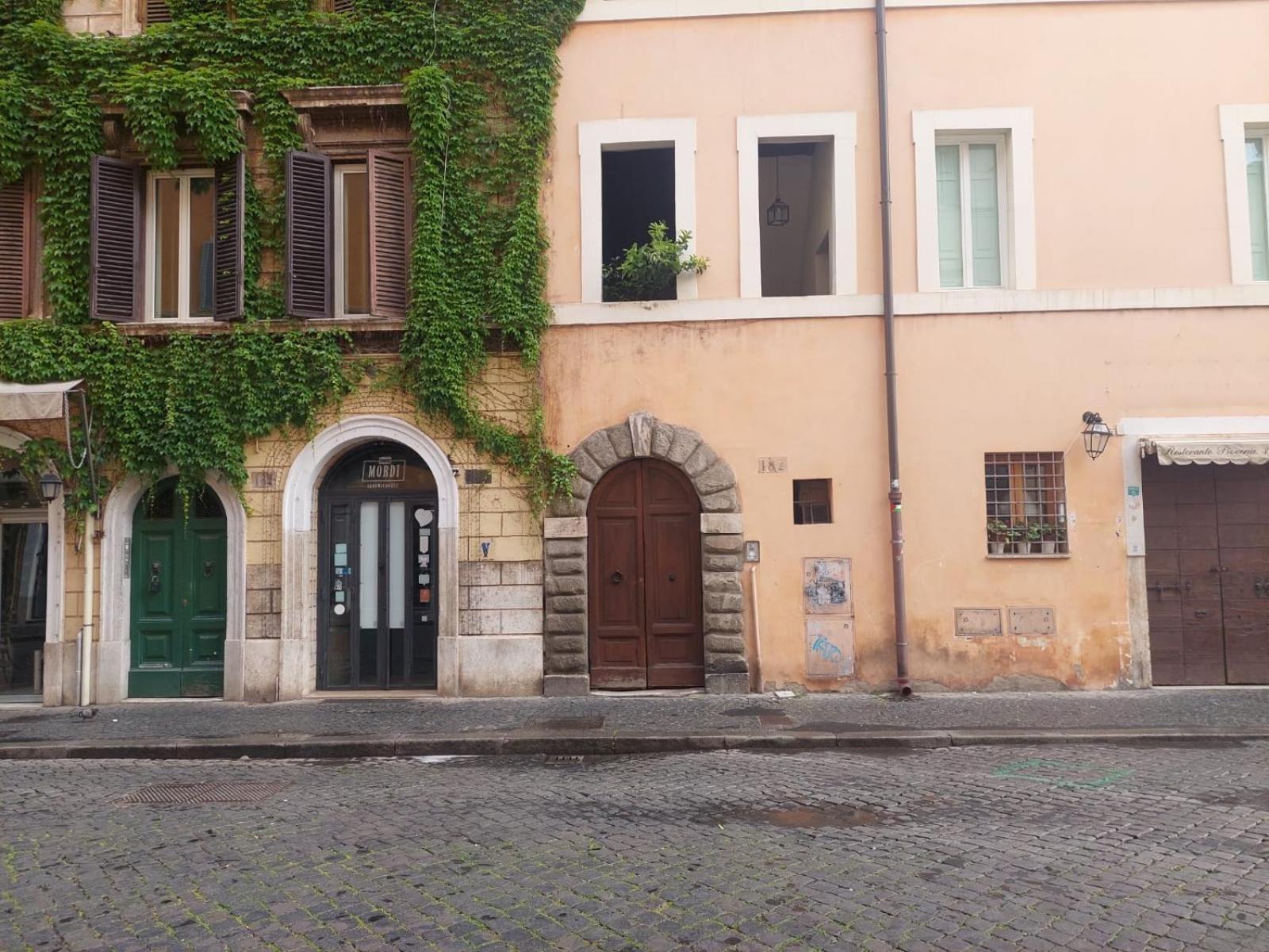 Borgo Pio 182 Vatican Suite Rome Bagian luar foto